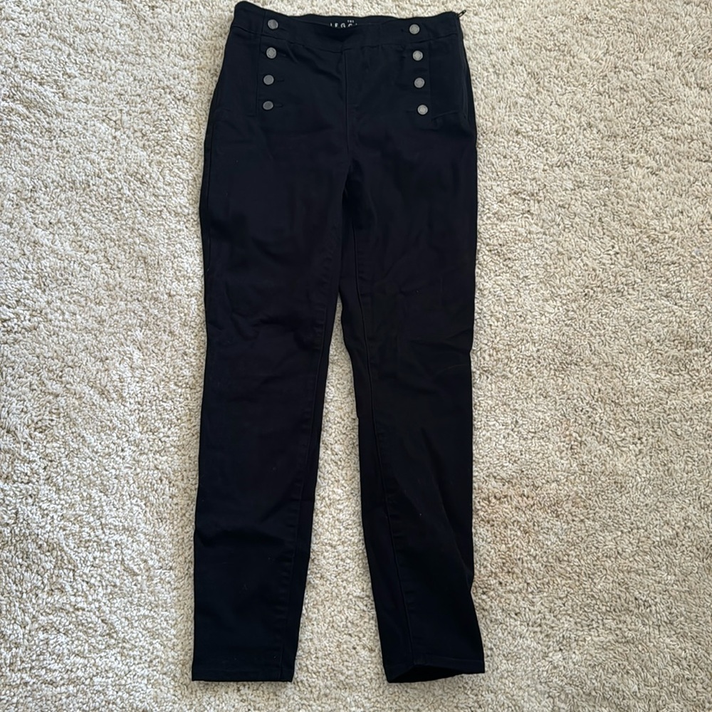 Comfortable jeggings by WHBM